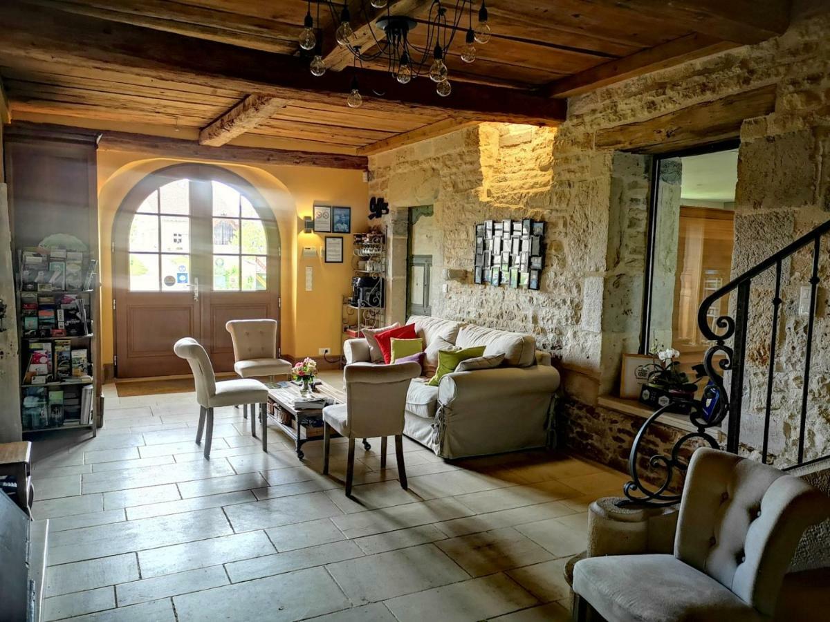 Le Relais Des Deux Tours Bed and Breakfast Brémondans Eksteriør billede