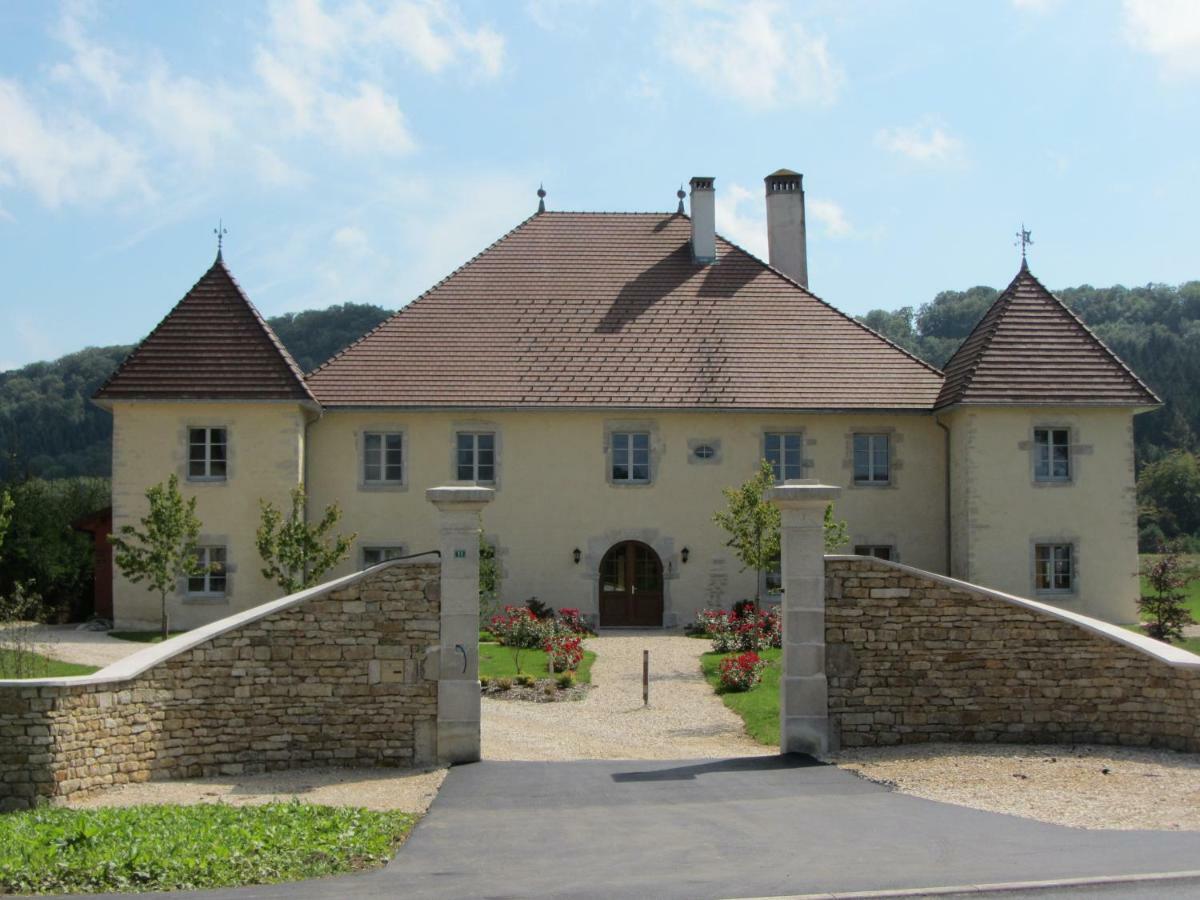 Le Relais Des Deux Tours Bed and Breakfast Brémondans Eksteriør billede